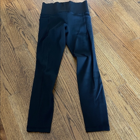 Athleta black High-Rise 7/8 Tights - Picture 1 of 4